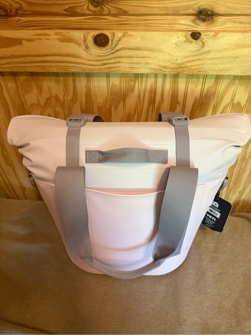 YETI Hopper M15 Tote Cooler Cherry Blossom - Picture 6 of 9